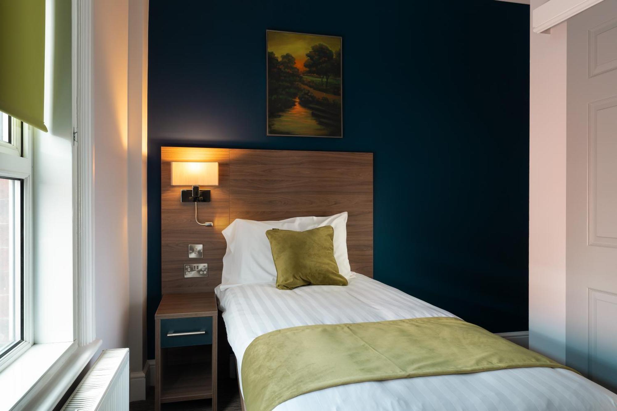 אקסטר St Andrews Hotel חדר תמונה